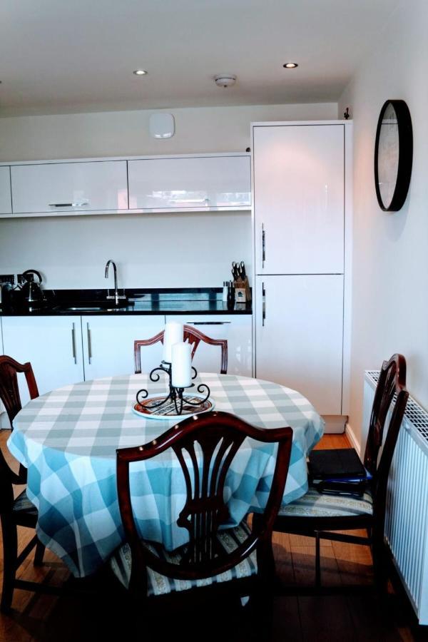 Modern Apartment In Edinburgh Eksteriør billede